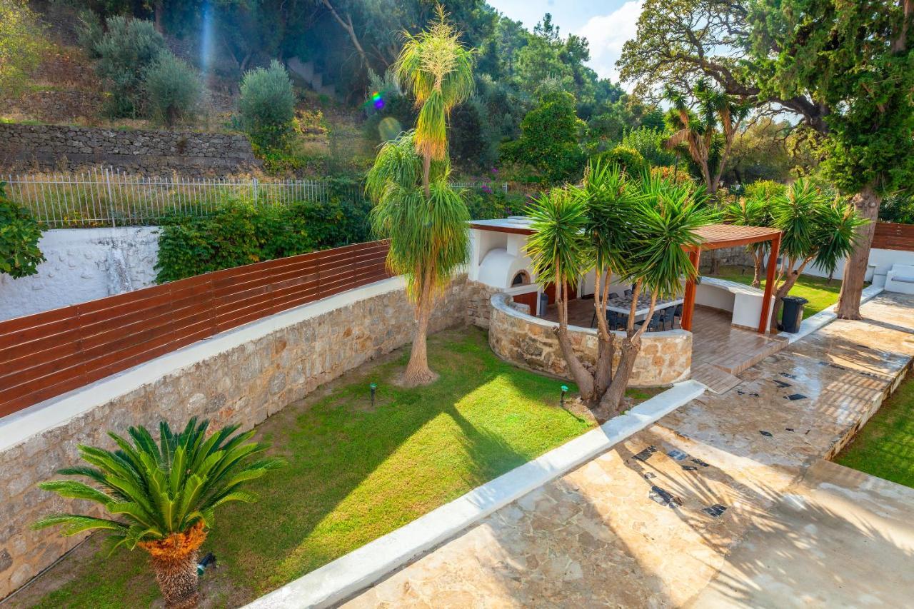 Bella Foresta Villa II Иксиа Экстерьер фото